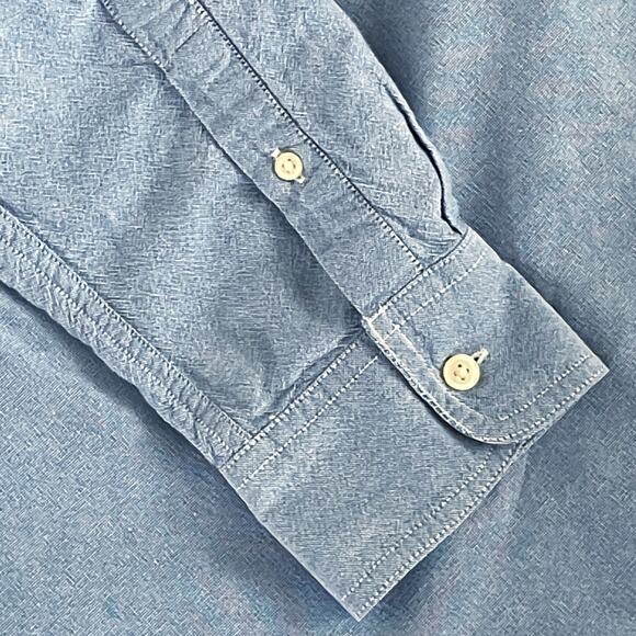 Chaps Blue Button Down Shirt Mens LARGE Long Sleeve Emblem Pocket Casual Work - Picture 5 of 7